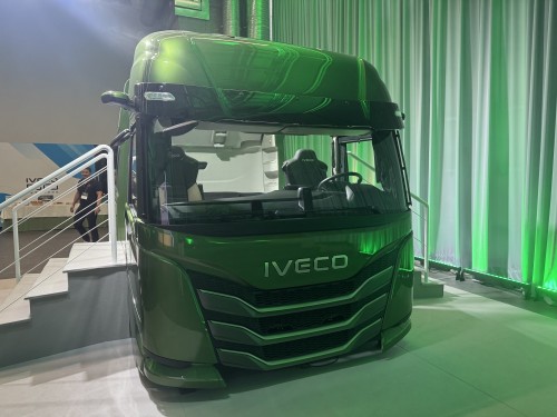 IVECO S-WAY EXPERIENCE IN MADRID = MORELO & IVECO