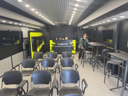 IVECO S-WAY EXPERIENCE IN MADRID = MORELO & IVECO