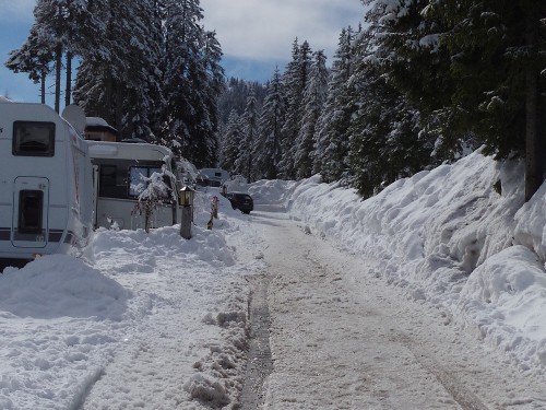 KEMP CARAVAN PARK SEXTEN