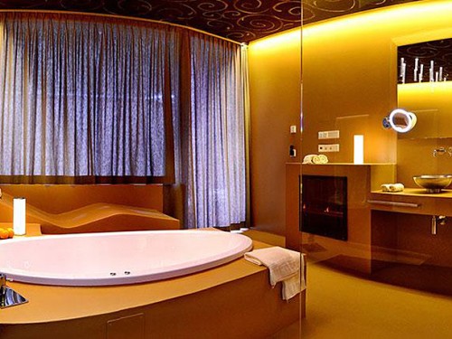 KEMP CARAVAN PARK SEXTEN